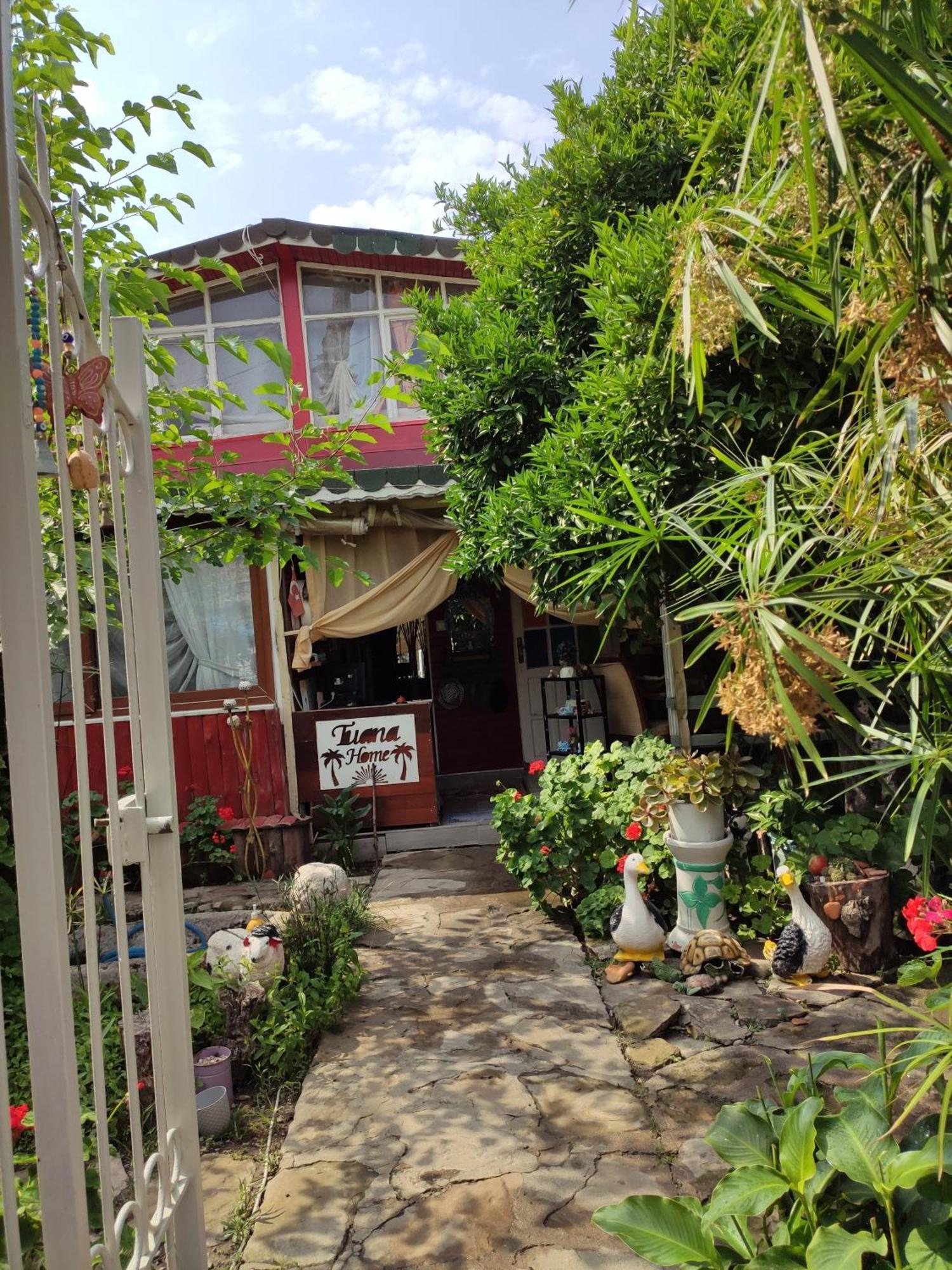 Side Tuana Garden Home ภายนอก รูปภาพ